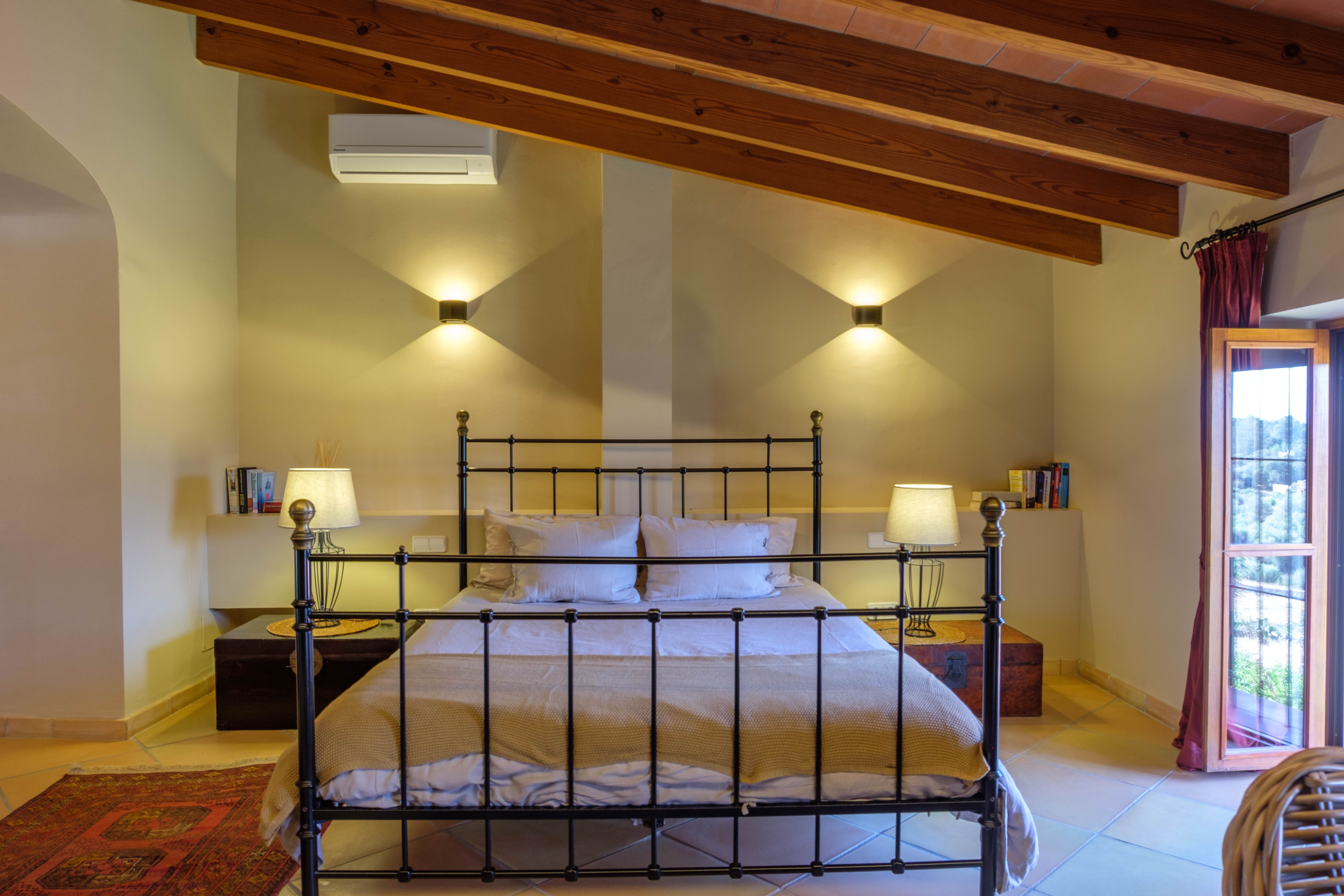 Hauptschlafzimmer frontal